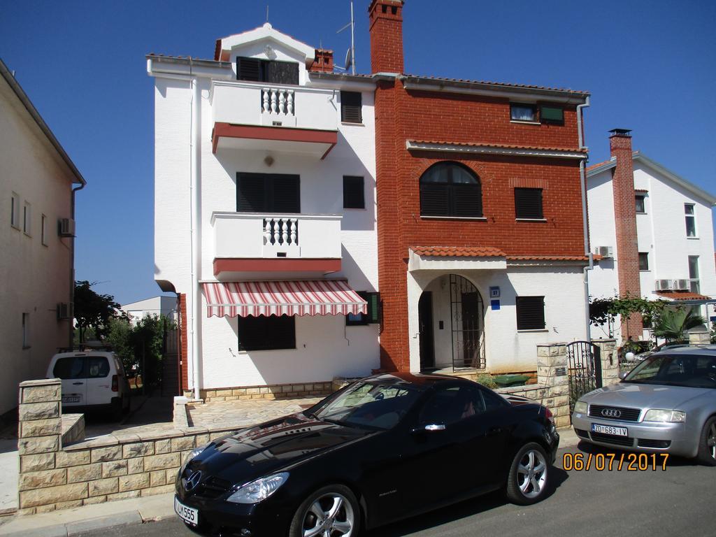 Guest House Romansa Zadar Extérieur photo